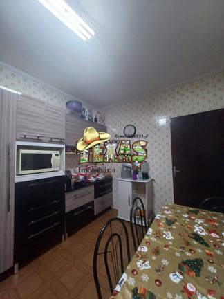 Casa com 4 Quartos à Venda,  em Vila Rio Branco - São Paulo