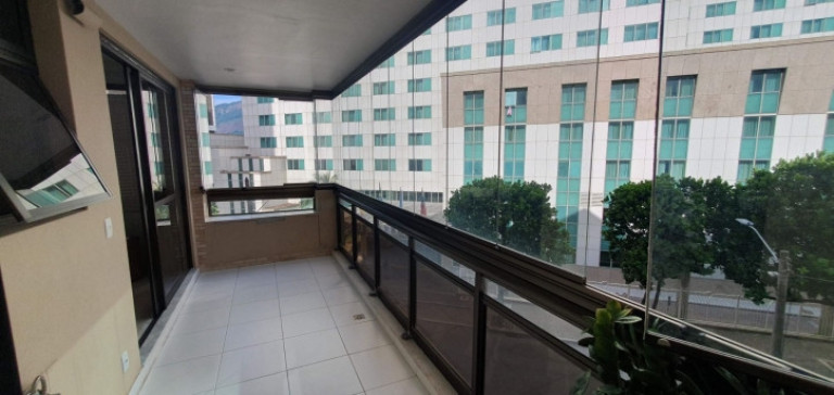 Imagem Apartamento com 1 Quarto à Venda, 62 m² em Barra Da Tijuca - Rio De Janeiro Imagem Apartamento com 1 Quarto à Venda, 62 m² em Barra Da Tijuca - Rio De Janeiro