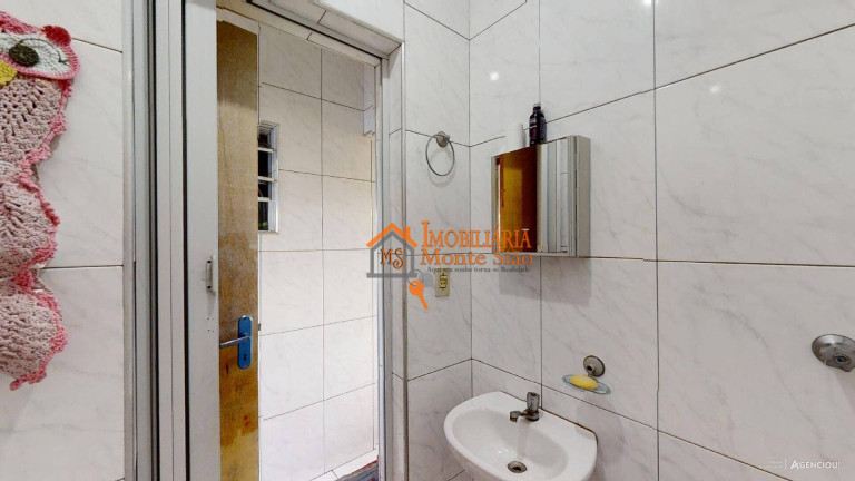 Imagem Sobrado com 7 Quartos à Venda, 688 m² em Jardim Presidente Dutra - Guarulhos Imagem Sobrado com 7 Quartos à Venda, 688 m² em Jardim Presidente Dutra - Guarulhos