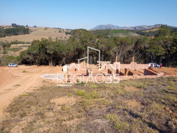 Imagem Casa com 4 Quartos à Venda, 1.000 m² em Laranjeiras De Caldas - Caldas Imagem Casa com 4 Quartos à Venda, 1.000 m² em Laranjeiras De Caldas - Caldas