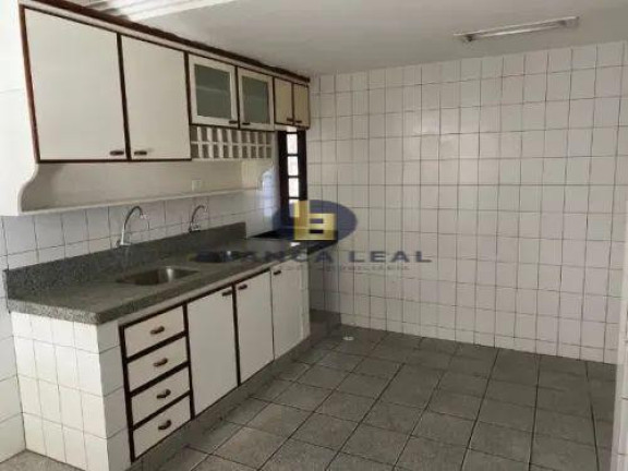 Imagem Casa com 3 Quartos à Venda, 222 m² em Iputinga - Recife