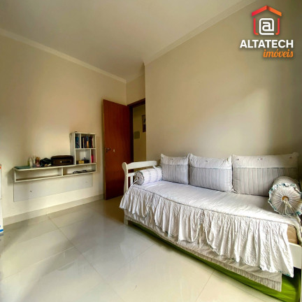 Imagem Imóvel com 3 Quartos à Venda, 90 m² em Vivaldi Leite Ribeiro - Poços De Caldas Imagem Imóvel com 3 Quartos à Venda, 90 m² em Vivaldi Leite Ribeiro - Poços De Caldas