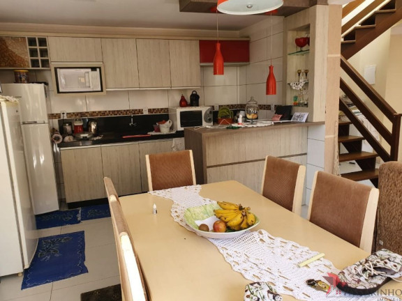 Imagem Casa com 4 Quartos à Venda, 140 m² em Stan - Torres