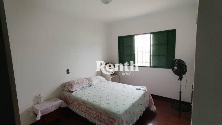 Imagem Casa com 2 Quartos à Venda, 106 m² em Parque Universitário - Rio Claro Imagem Casa com 2 Quartos à Venda, 106 m² em Parque Universitário - Rio Claro