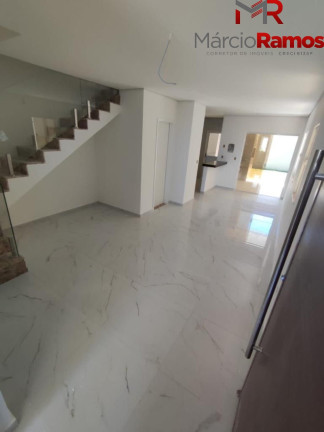 Imagem Casa com 4 Quartos à Venda, 150 m² em Sapiranga - Fortaleza Imagem Casa com 4 Quartos à Venda, 150 m² em Sapiranga - Fortaleza