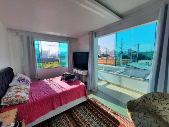 Imagem Casa com 3 Quartos à Venda,  em Morretes - Itapema