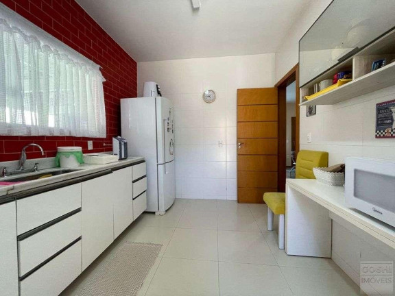 Imagem Casa de Condomínio com 3 Quartos à Venda, 375 m² em Vargem Grande - Teresópolis Imagem Casa de Condomínio com 3 Quartos à Venda, 375 m² em Vargem Grande - Teresópolis