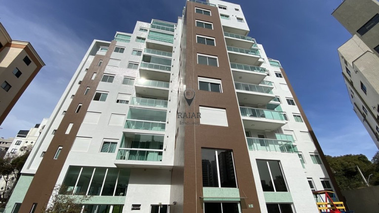 Imagem Apartamento com 2 Quartos à Venda,  em Champagnat - Curitiba