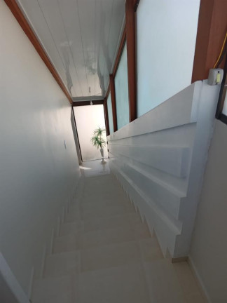 Imagem Casa com 5 Quartos para Alugar, em Balneário Ponta Do Papagaio - Palhoça Imagem Casa com 5 Quartos para Alugar, em Balneário Ponta Do Papagaio - Palhoça
