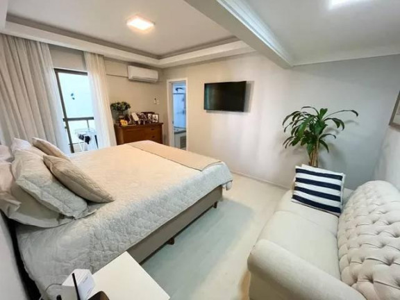 Imagem Apartamento com 3 Quartos à Venda, 210 m² em Centro - Balneário Camboriú Imagem Apartamento com 3 Quartos à Venda, 210 m² em Centro - Balneário Camboriú
