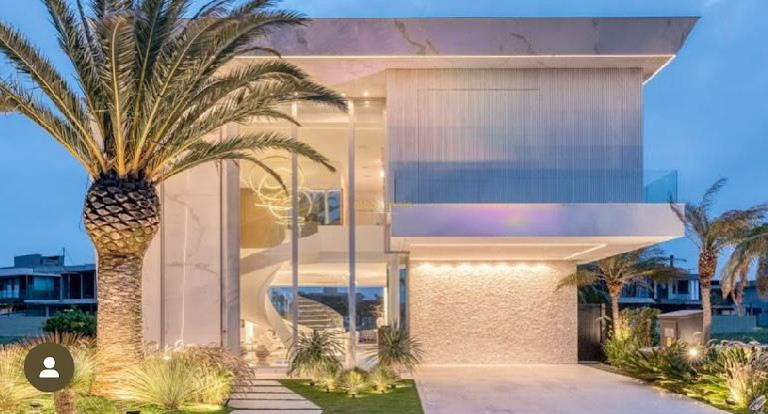 Casa com 5 Quartos à Venda, 530 m² em Condominio Sense - Xangri-lá