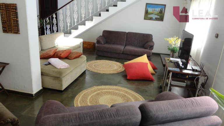 Imagem Chácara com 5 Quartos à Venda, 800 m² em Coutinhos - Pouso Alegre Imagem Chácara com 5 Quartos à Venda, 800 m² em Coutinhos - Pouso Alegre