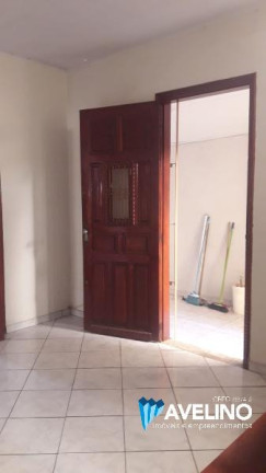 Imagem Casa com 6 Quartos à Venda, 288 m² em Centro - Campo Grande