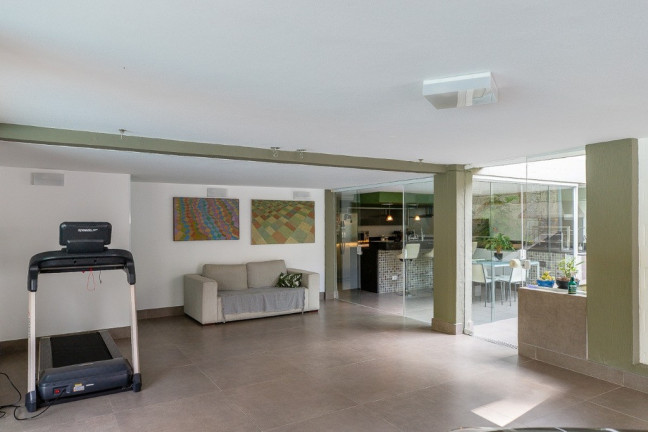 Casa com 3 Quartos à Venda, 600 m² em Jardim Marajoara - São Paulo