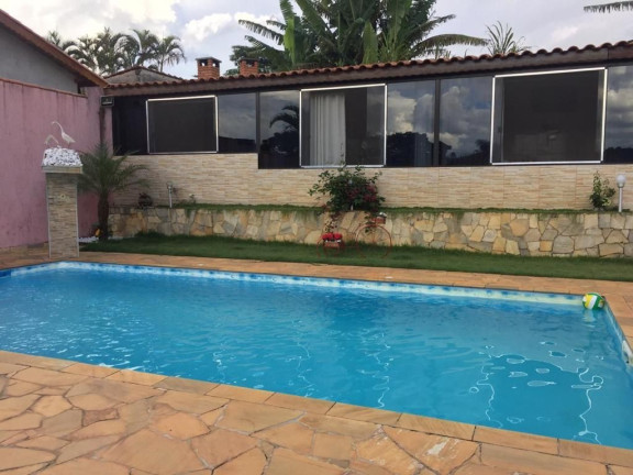 Chácara com 4 Quartos à Venda, 283 m² em Varinhas - Mogi Das Cruzes