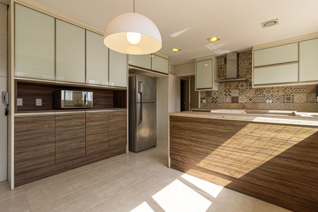 Imagem Apartamento com 4 Quartos para Alugar, 270 m² em Boqueirão - Santos