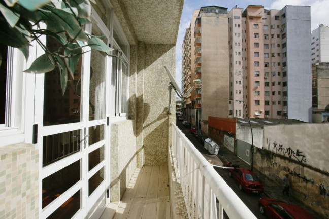 Imagem Apartamento com 3 Quartos à Venda, 128 m² em Centro Histórico - Porto Alegre