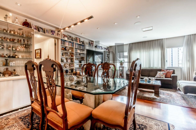 Apartamento com 3 Quartos à Venda, 123 m² em Jardim Paulista - São Paulo