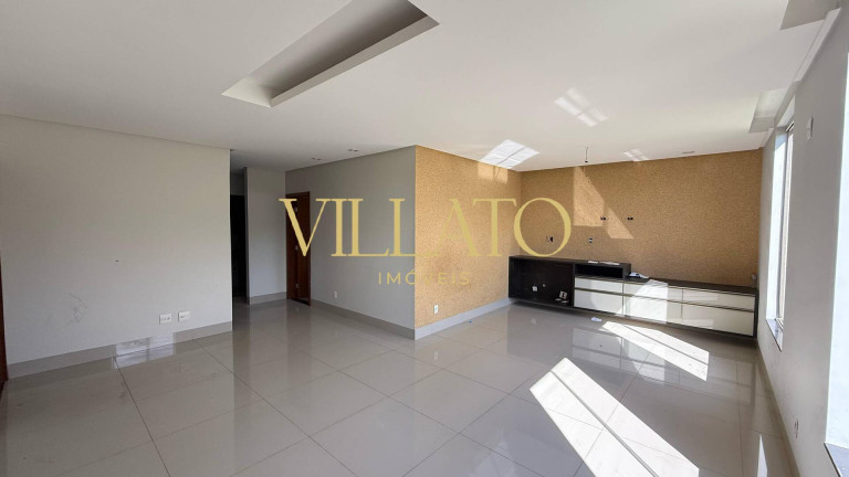 Imagem Casa com 5 Quartos à Venda, 371 m² em Condomínio Do Lago 1ª Etapa - Goiânia Imagem Casa com 5 Quartos à Venda, 371 m² em Condomínio Do Lago 1ª Etapa - Goiânia