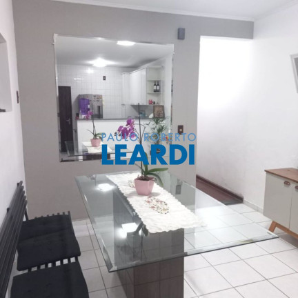 Imagem Sobrado com 3 Quartos à Venda, 204 m² em Jardim Ocara - Santo André