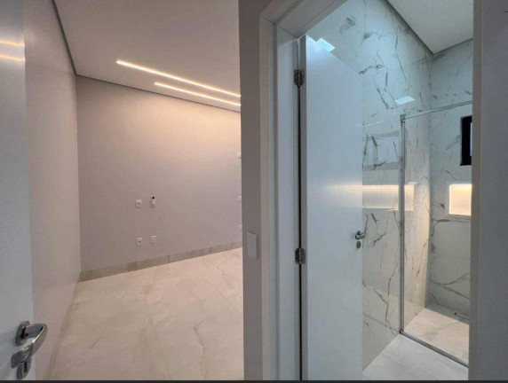 Imagem Casa com 3 Quartos à Venda, 360 m² em Estância Itaguaí - Caldas Novas Imagem Casa com 3 Quartos à Venda, 360 m² em Estância Itaguaí - Caldas Novas