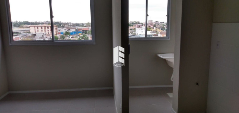 Imagem Apartamento com 2 Quartos à Venda, 48 m² em Patronato - Santa Maria