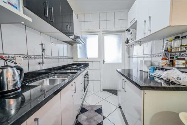 Imagem Imóvel com 2 Quartos à Venda, 71 m² em Nonoai - Porto Alegre