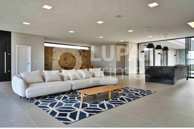 Casa com 3 Quartos à Venda, 430 m² em Votorantim - Sorocaba