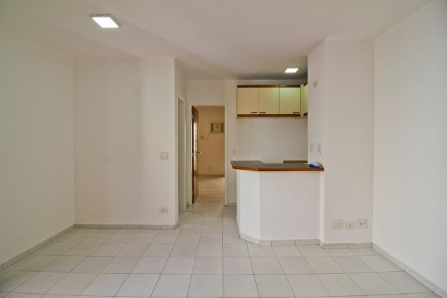 Imagem Imóvel com 1 Quarto à Venda, 39 m² em Moema - São Paulo Imagem Imóvel com 1 Quarto à Venda, 39 m² em Moema - São Paulo