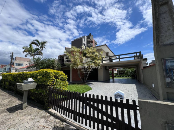 Sobrado à Venda, 293 m² em Paese - Itapoá
