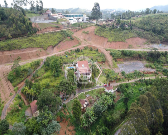 Imagem Imóvel com 4 Quartos à Venda, 5.000 m² em Morada Dos Pássaros - Poços De Caldas Imagem Imóvel com 4 Quartos à Venda, 5.000 m² em Morada Dos Pássaros - Poços De Caldas