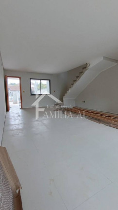 Imagem Casa com 3 Quartos à Venda, 135 m² em Bom Retiro - Joinville Imagem Casa com 3 Quartos à Venda, 135 m² em Bom Retiro - Joinville
