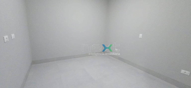 Imagem Casa com 4 Quartos à Venda, 220 m² em Vila Carlota - Campo Grande