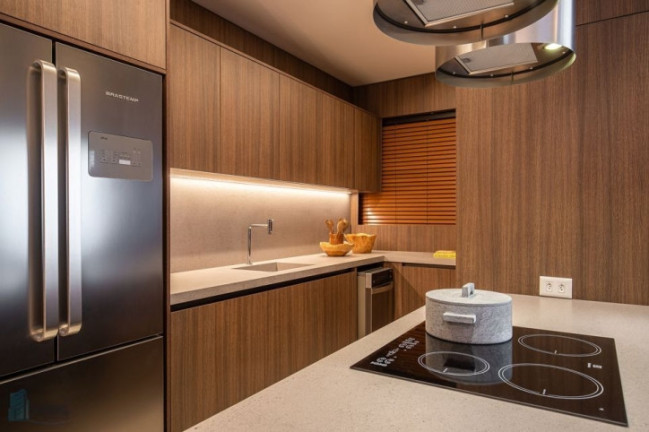 Imagem Apartamento com 2 Quartos à Venda, 125 m² em Bigorrilho - Curitiba Imagem Apartamento com 2 Quartos à Venda, 125 m² em Bigorrilho - Curitiba