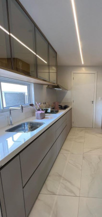 Imagem Apartamento com 4 Quartos à Venda,  em Jóquei - Teresina