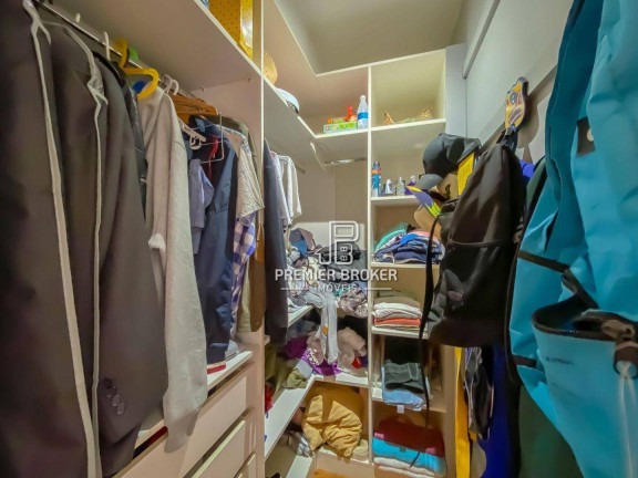 Imagem Casa com 4 Quartos à Venda, 122 m² em Araras - Teresópolis