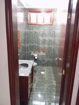 Imagem Casa com 3 Quartos à Venda, 235 m² em Jardim Novo Itacolomi - Mogi Guaçu Imagem Casa com 3 Quartos à Venda, 235 m² em Jardim Novo Itacolomi - Mogi Guaçu
