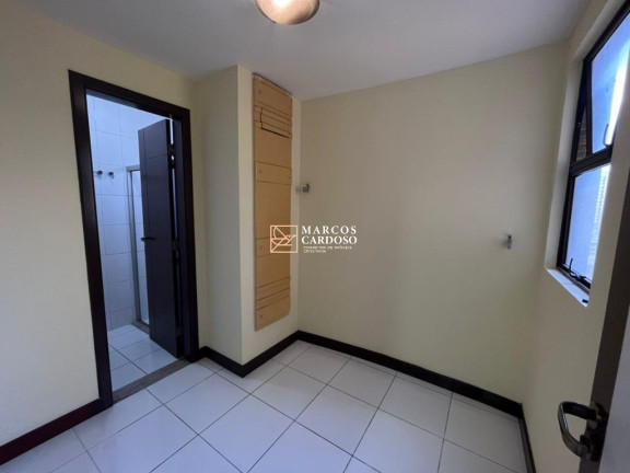 Imagem Imóvel com 3 Quartos à Venda, 266 m² em Batista Campos - Belém