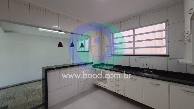 Imagem Casa com 3 Quartos à Venda, 145 m² em Aparecida - Santos Imagem Casa com 3 Quartos à Venda, 145 m² em Aparecida - Santos