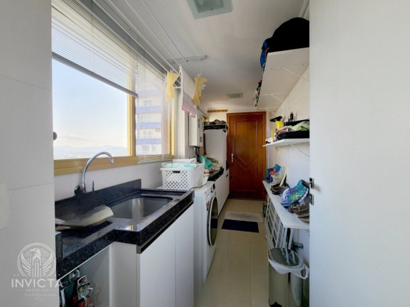 Imagem Apartamento com 3 Quartos à Venda, 157 m² em Centro - Balneário Camboriú Imagem Apartamento com 3 Quartos à Venda, 157 m² em Centro - Balneário Camboriú