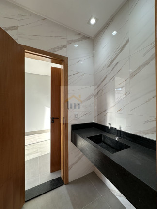 Imagem Casa com 3 Quartos à Venda, 190 m² em Setor Faiçalville - Goiânia