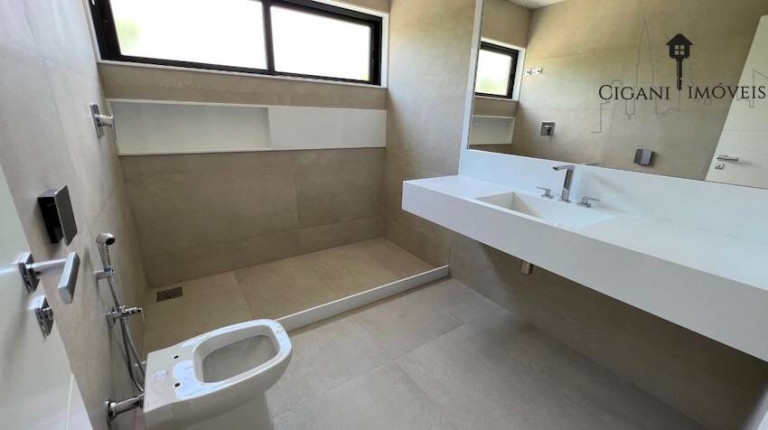 Imagem Casa de Condomínio com 5 Quartos à Venda, 1.200 m² em Barra Da Tijuca - Rio De Janeiro Imagem Casa de Condomínio com 5 Quartos à Venda, 1.200 m² em Barra Da Tijuca - Rio De Janeiro