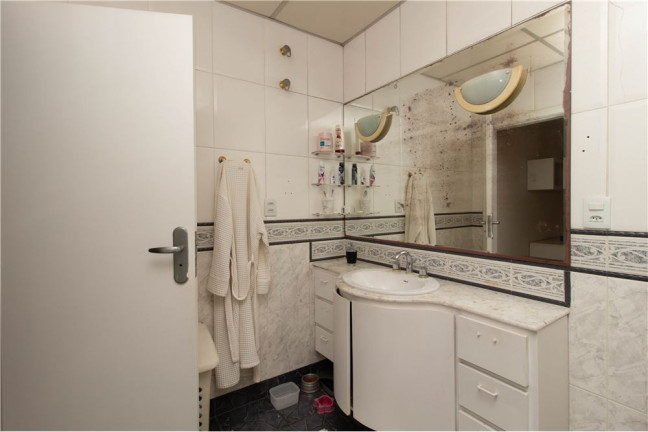 Imagem Casa com 5 Quartos à Venda, em Planalto Paulista - São Paulo Imagem Casa com 5 Quartos à Venda, em Planalto Paulista - São Paulo