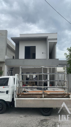Imagem Casa com 3 Quartos à Venda, 20 m² em Jardim Jacinto - Jacareí