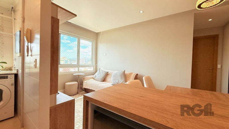 Imagem Apartamento com 1 Quarto à Venda, 38 m² em Menino Deus - Porto Alegre