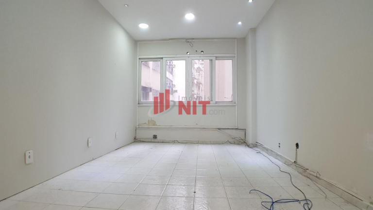 Imagem Sala Comercial à Venda, 130 m² em Centro - Niterói Imagem Sala Comercial à Venda, 130 m² em Centro - Niterói