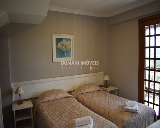 Imagem Imóvel com 2 Quartos à Venda, 84 m² em Região De Capivari - Campos Do Jordão Imagem Imóvel com 2 Quartos à Venda, 84 m² em Região De Capivari - Campos Do Jordão