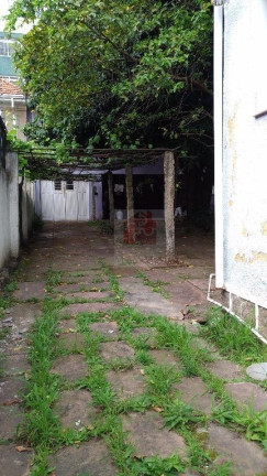 Imagem Casa com 3 Quartos à Venda, 210 m² em Menino Deus - Porto Alegre Imagem Casa com 3 Quartos à Venda, 210 m² em Menino Deus - Porto Alegre