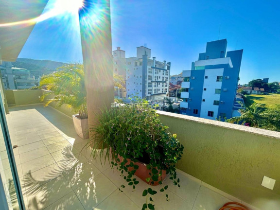 Imagem Cobertura com 3 Quartos à Venda, 285 m² em Bombas - Bombinhas