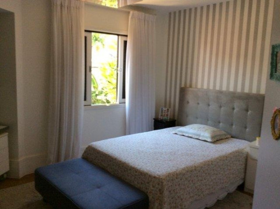 Imagem Casa com 3 Quartos à Venda, 570 m² em São Paulo Ii - Cotia Imagem Casa com 3 Quartos à Venda, 570 m² em São Paulo Ii - Cotia
